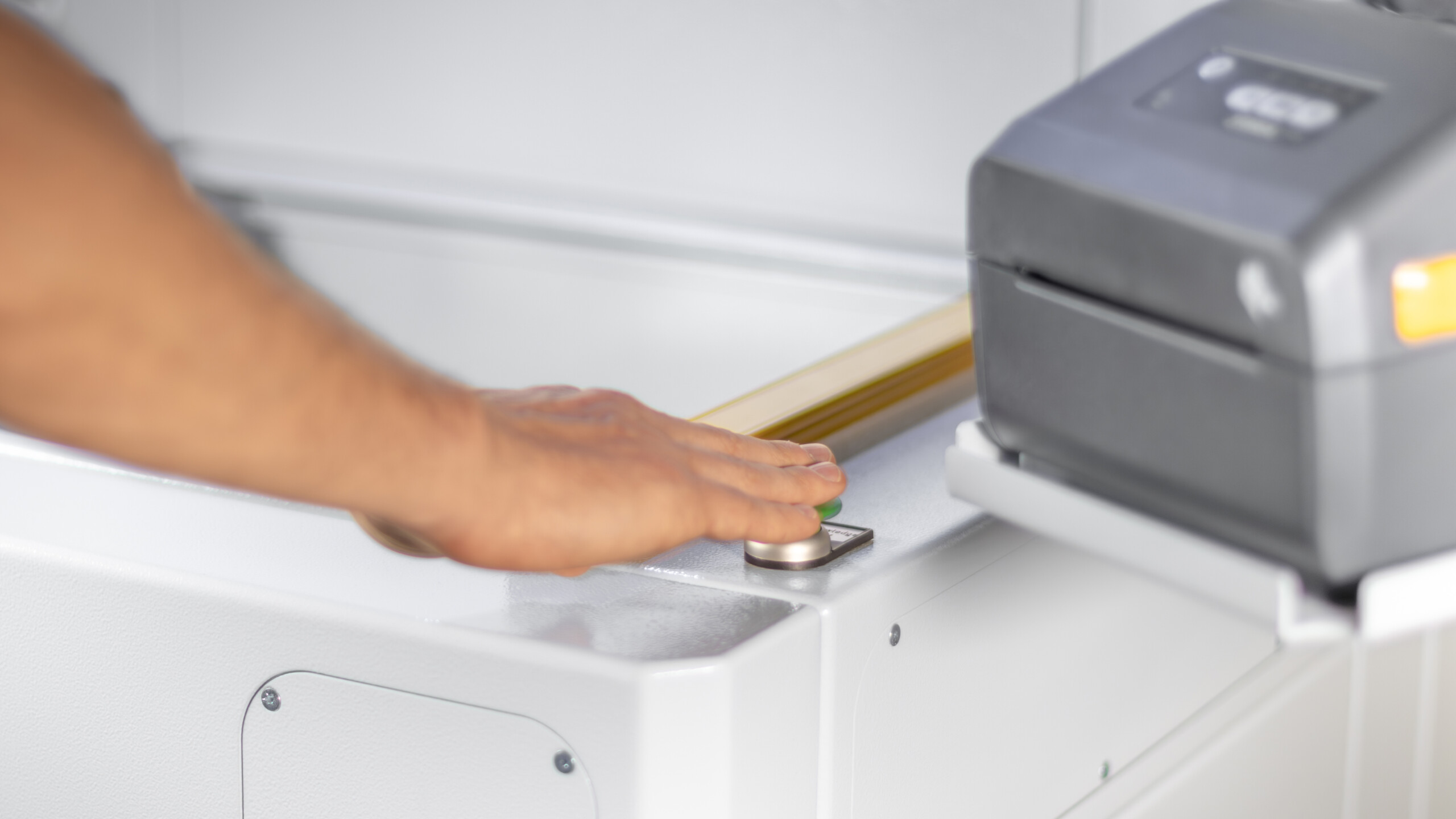 Starting the VCcount X-ray process by the push of the button
